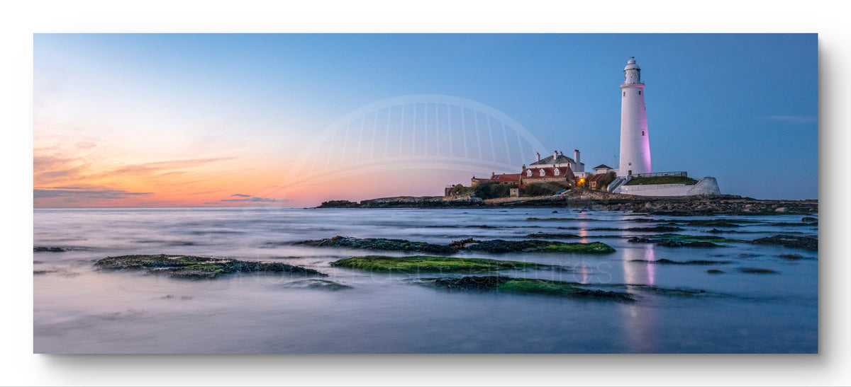 St Mary's Lighthouse - Panoramic - Landscape Photography