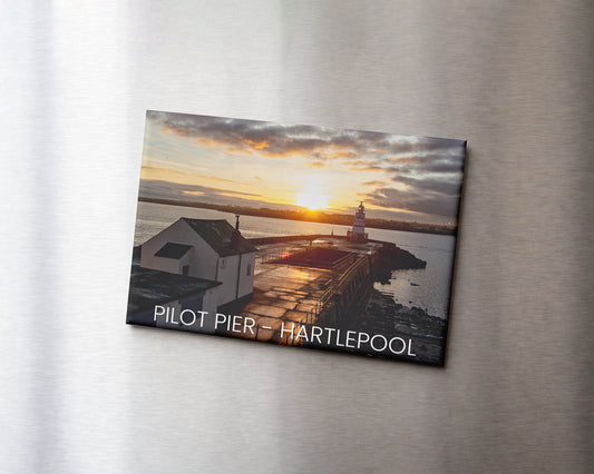 Pilot Pier Sunset Magnet 9 x 6.5 cm rectangular photography magnet