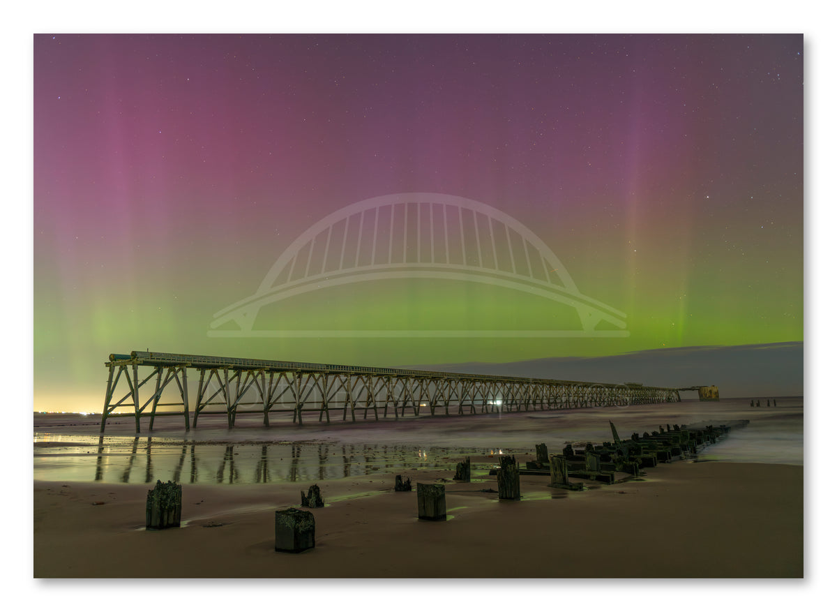 Steetley Pier Northern Lights Wide View — watermarked photograph preview