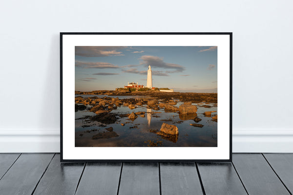 St Mary's Lighthouse is on St Mary's Island, Whitley Bay on the North East coast. Accessible by a causeway which is submerged at high tide. - North East Captures